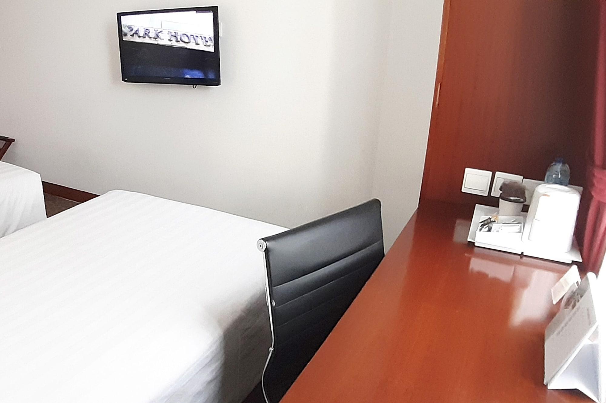 Park Hotel Cawang Jakarta Exterior foto