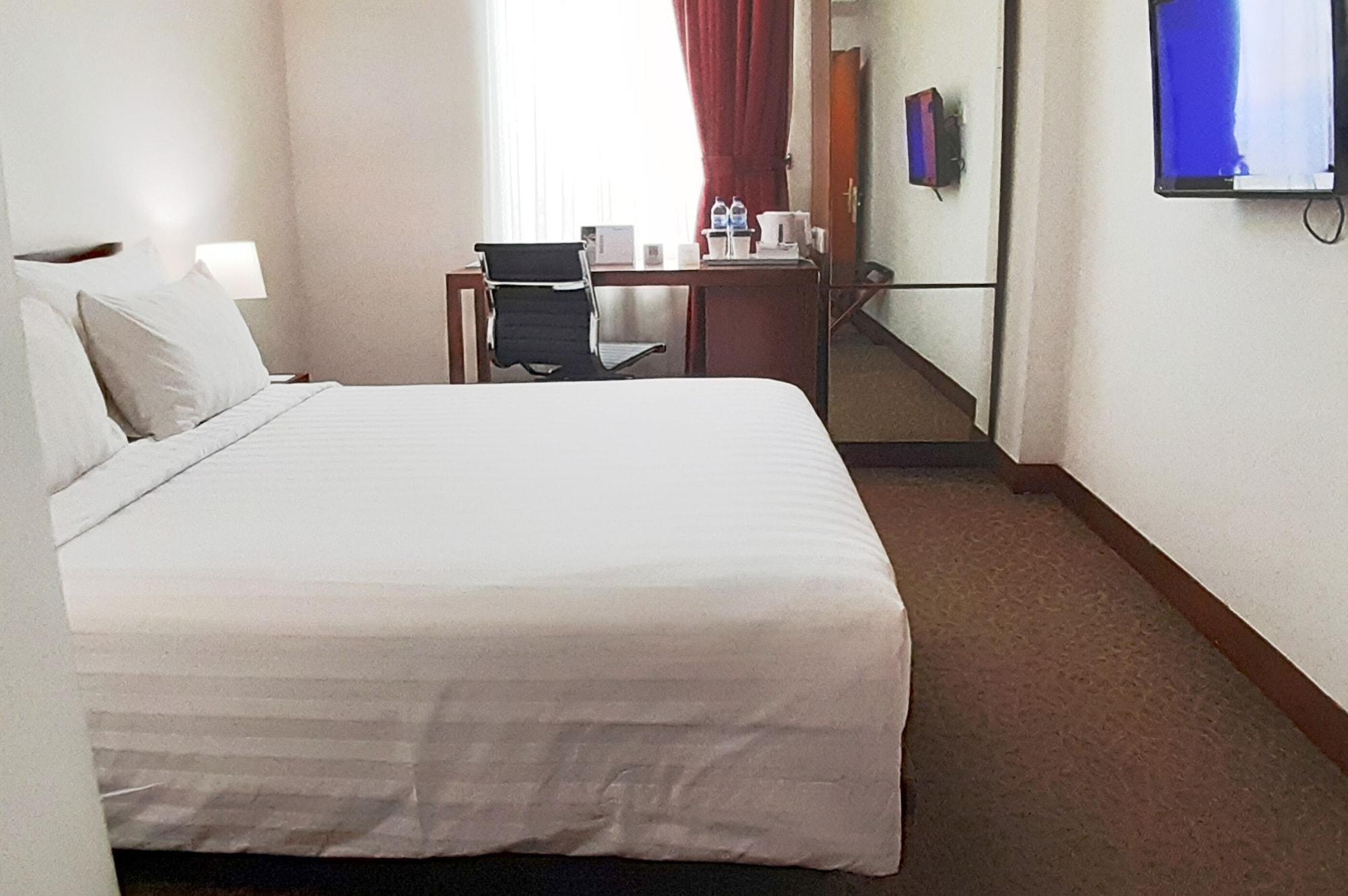 Park Hotel Cawang Jakarta Exterior foto
