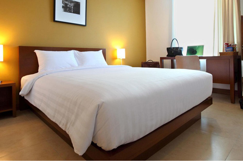 Park Hotel Cawang Jakarta Exterior foto